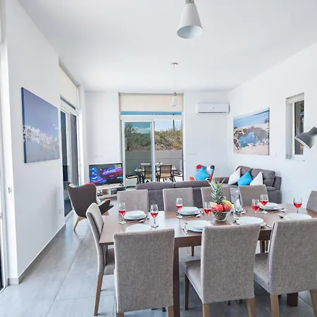 Five Bedrooms 1249 Villa *