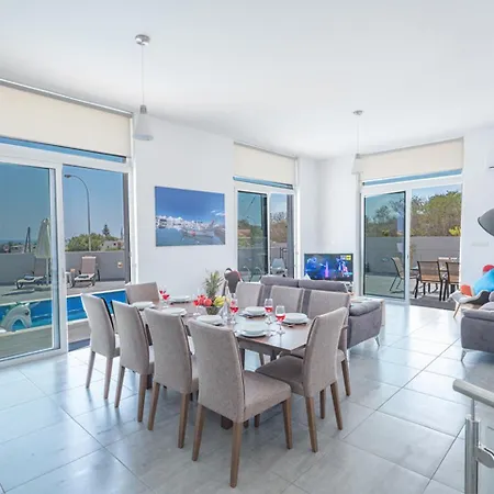 Five Bedrooms 1249 Villa Protaras
